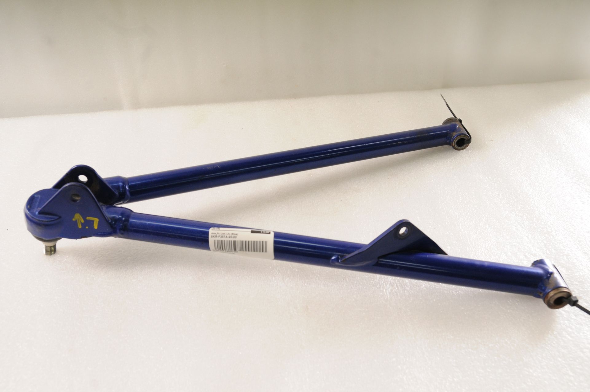 8KRF357A2000-001