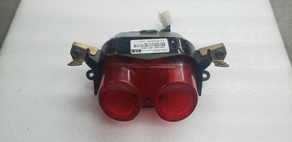 TAILIGHT UNIT ASSY - 5JJ-84710-11-00 yamaha