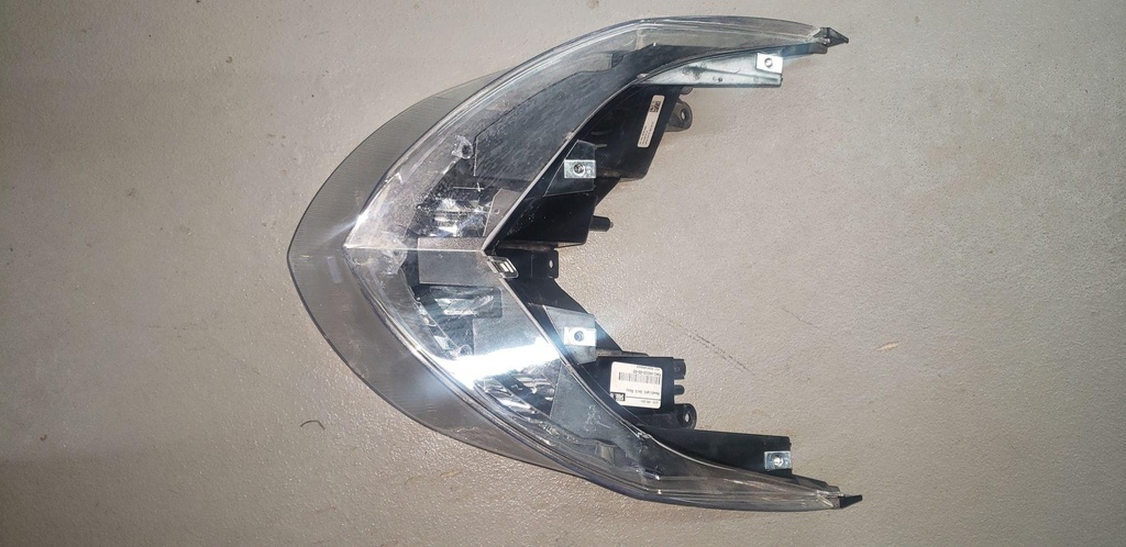 YAMAHA Headlight Unit Assy - 8KC-H4310-00-00
