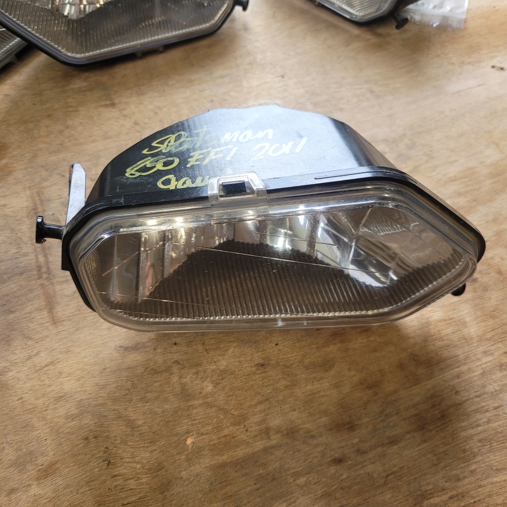 left hand bumper headlight asse