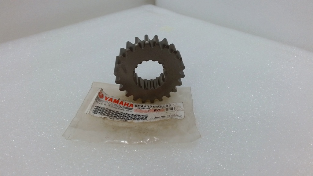 Sprocket, Chain Drive (22T) UR - 8FA-17682-20-00