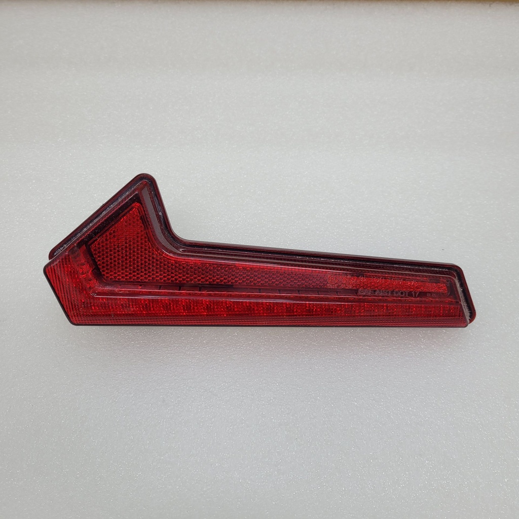 TAILLIGHT ASSEMBLY, LEFT