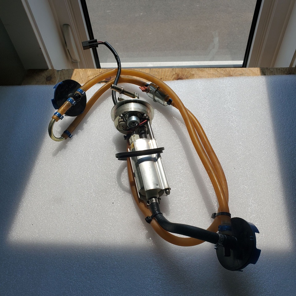 4 bar fuel pump assembly