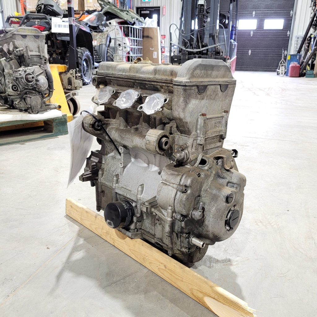 YAMAHA VENTURE ENGINE