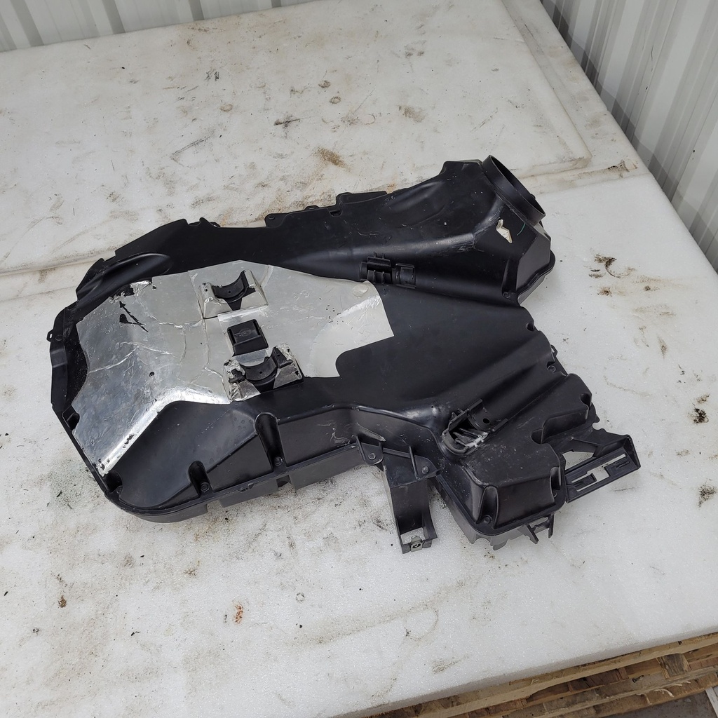 secondary chamber ass'y