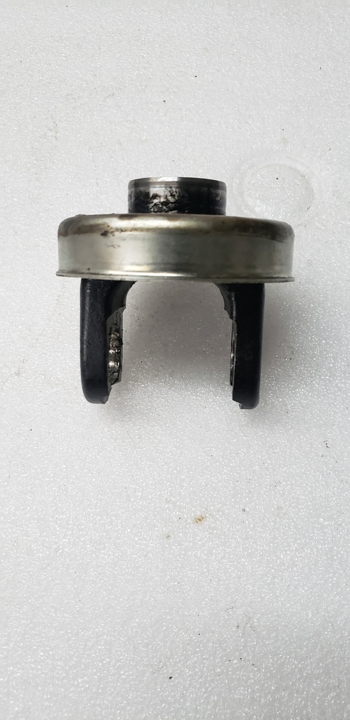 yoke, rr drive output