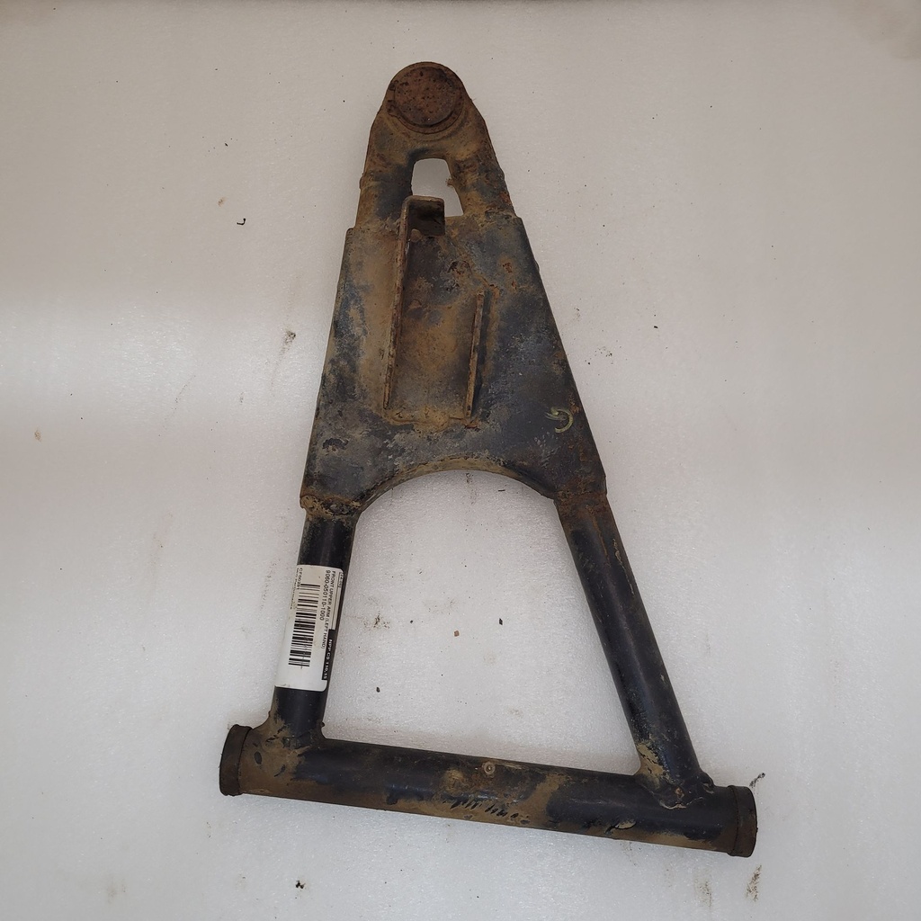 FRONT UPPER ARM (LEFT HAND)