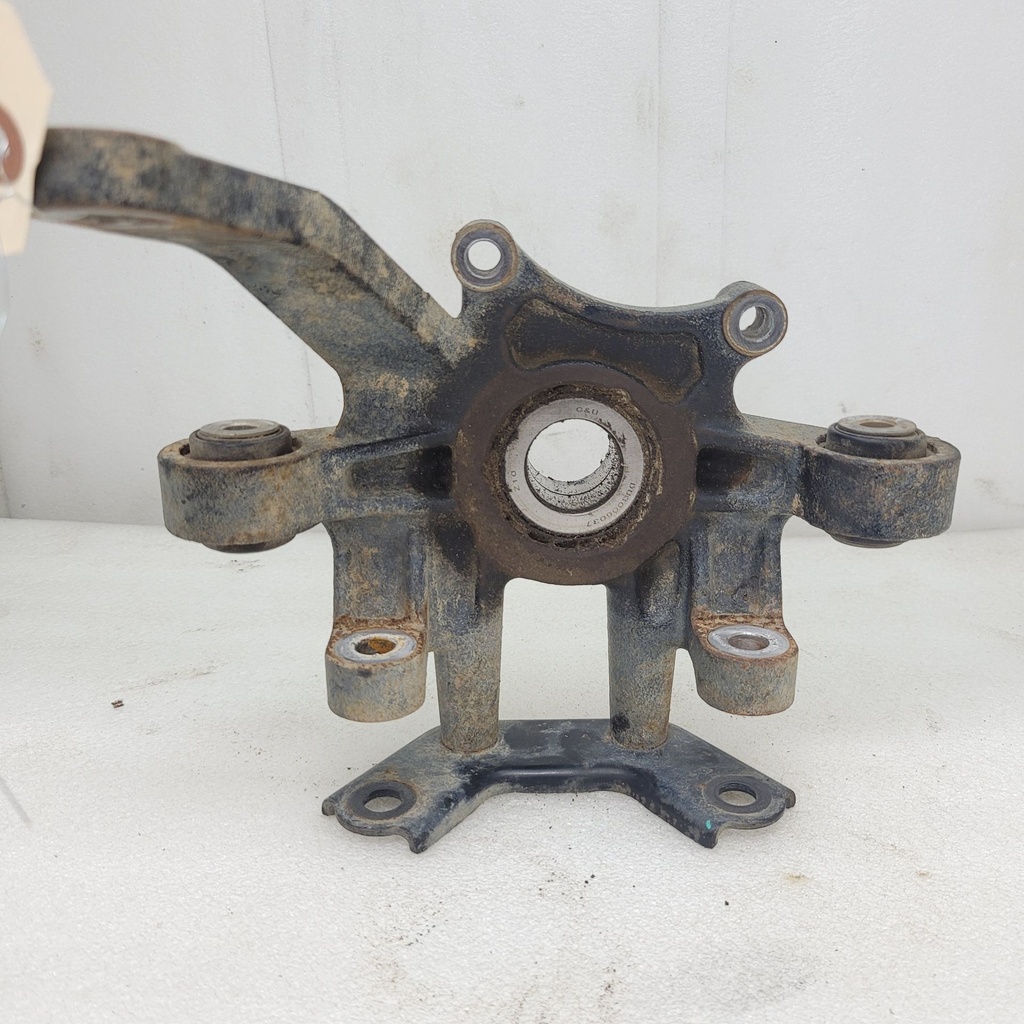 REAR LEFT HAND AXLE HUB