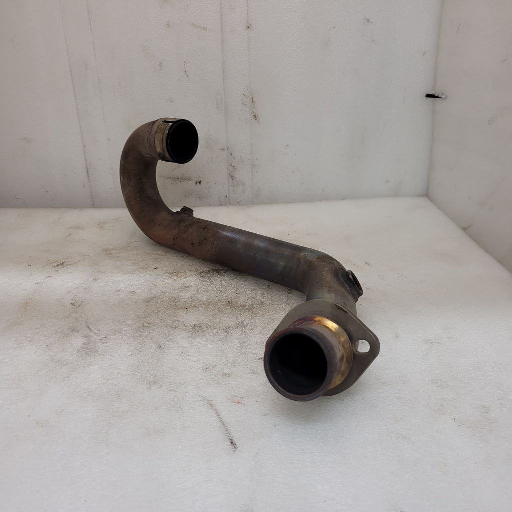 vertical exhaust pipe