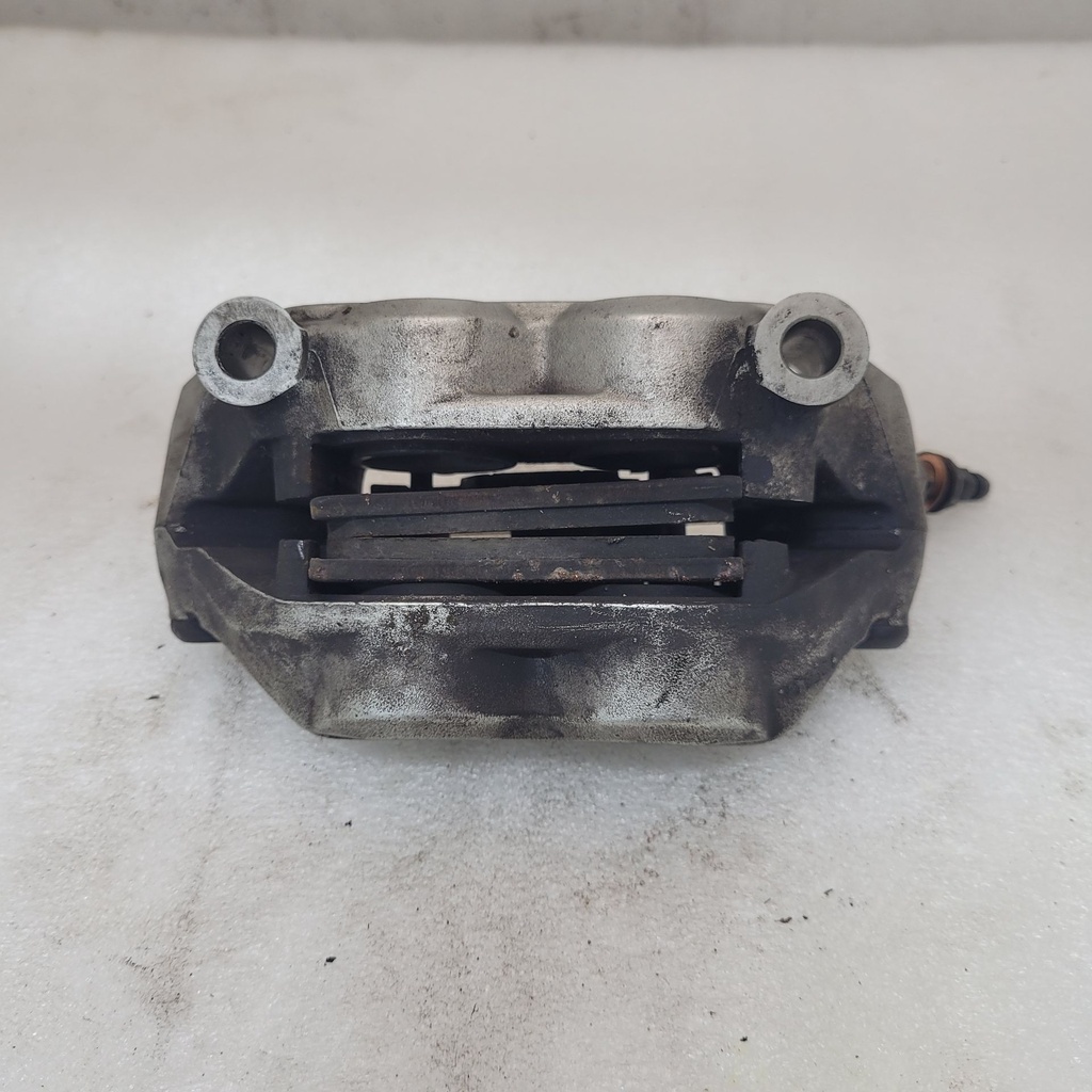 brake caliper (r.h.)