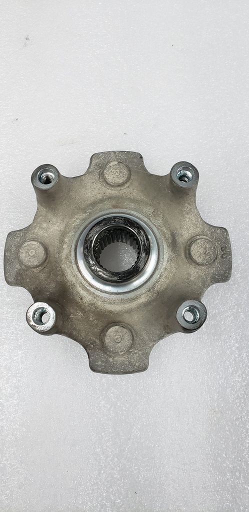 Hub, Front - 2HC-F5111-00-00 YAMAHA