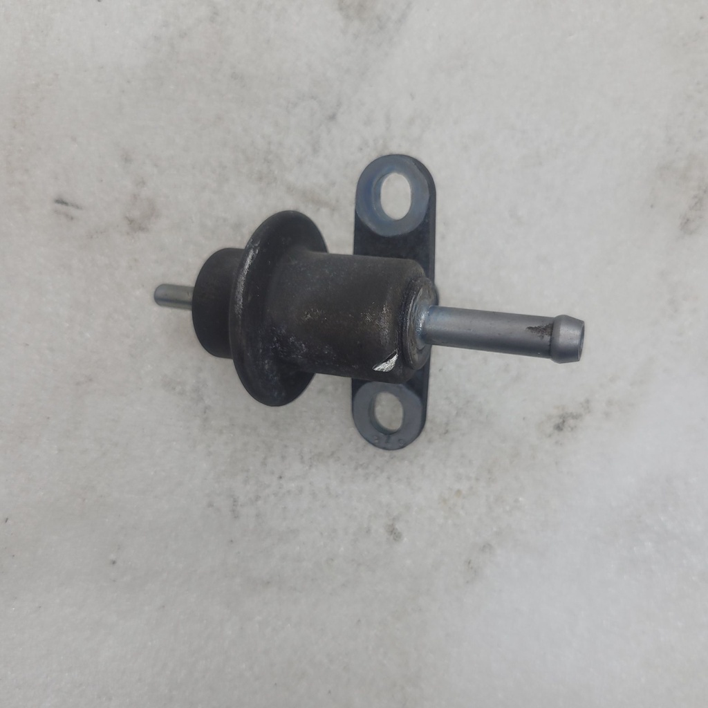 regulator, fuel pressure (inc. 15)