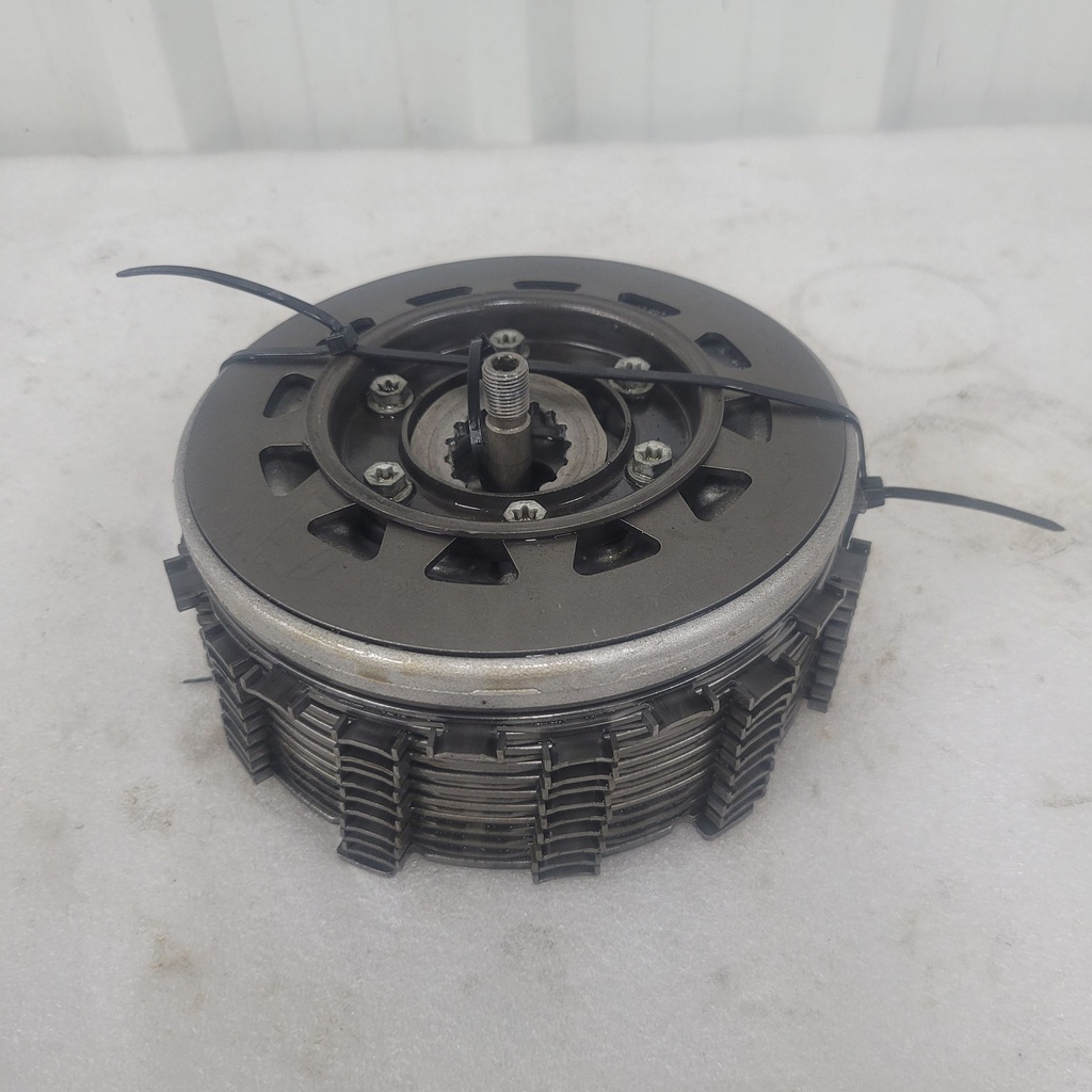 clutch hub