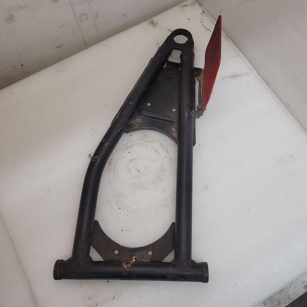 [7000-050410-001] FRONT LOWER ARM,LEFT HAND (7000-050410-001)
