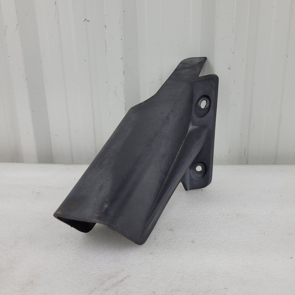 (new ref. 705007213) upper belt guard