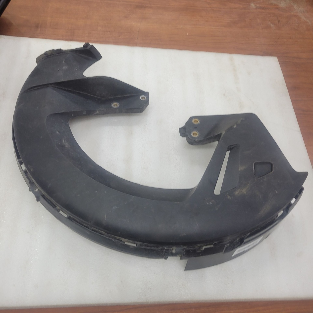 rh front fender support