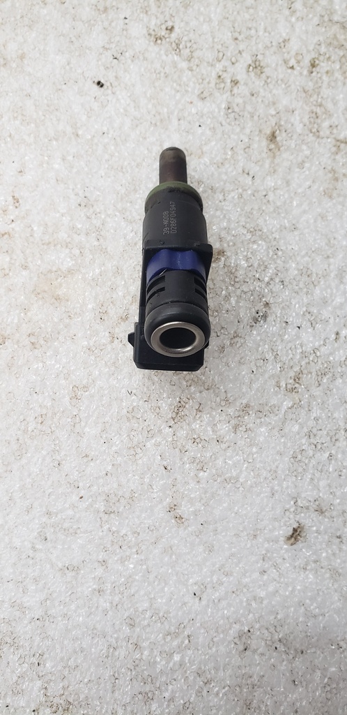 (new ref. 0470-884) injector fuel  (rb 0470-884) (inc. 17-18)