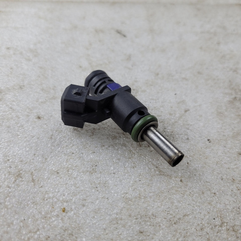 (new ref. 0470-884) injector fuel  (rb 0470-884) (inc. 17-18)