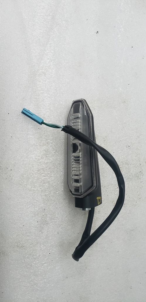 TURN SIGNAL ASSY., R. RR. - 33600-MKK-A01 honda