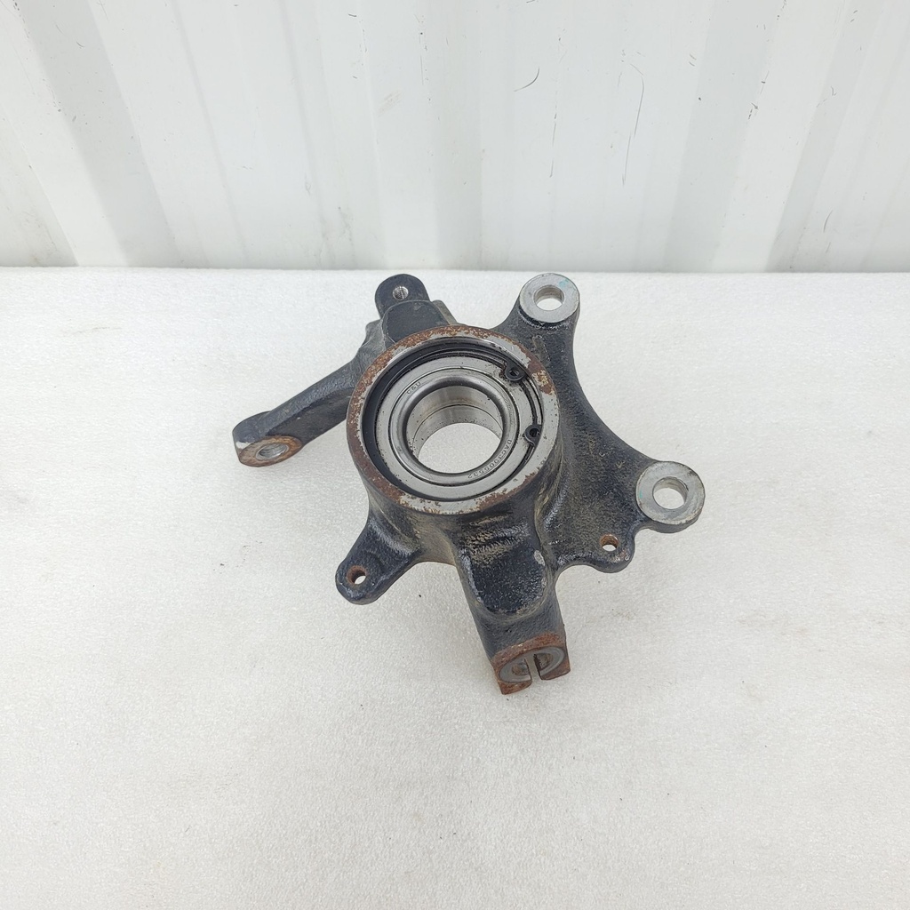 front steering knuckle, right hand