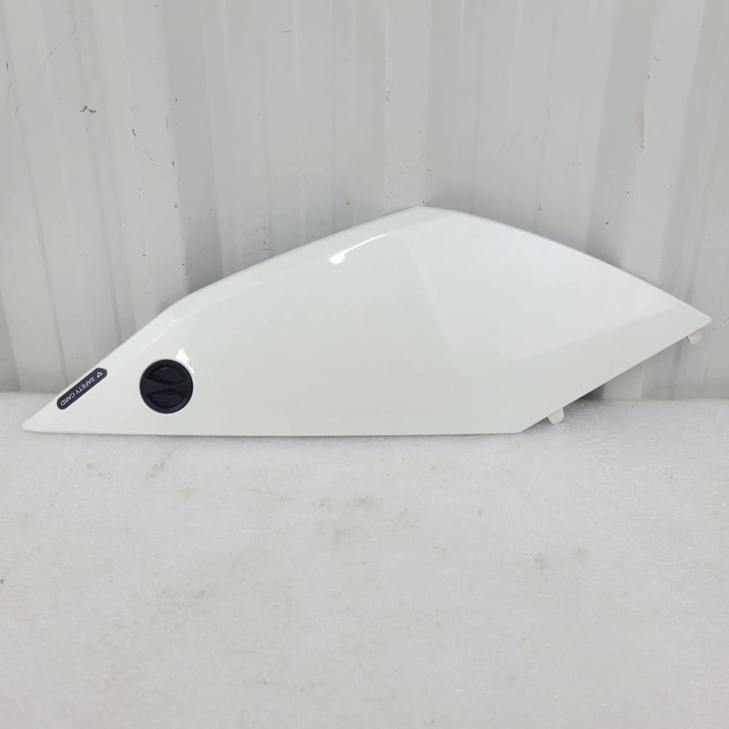 (new ref. 708400255) lh vegas white access cover