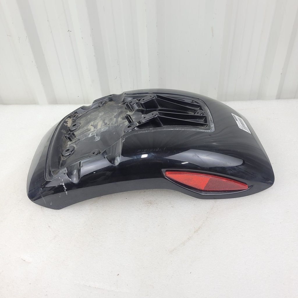 (new ref. 705011661) steel black met rear fender