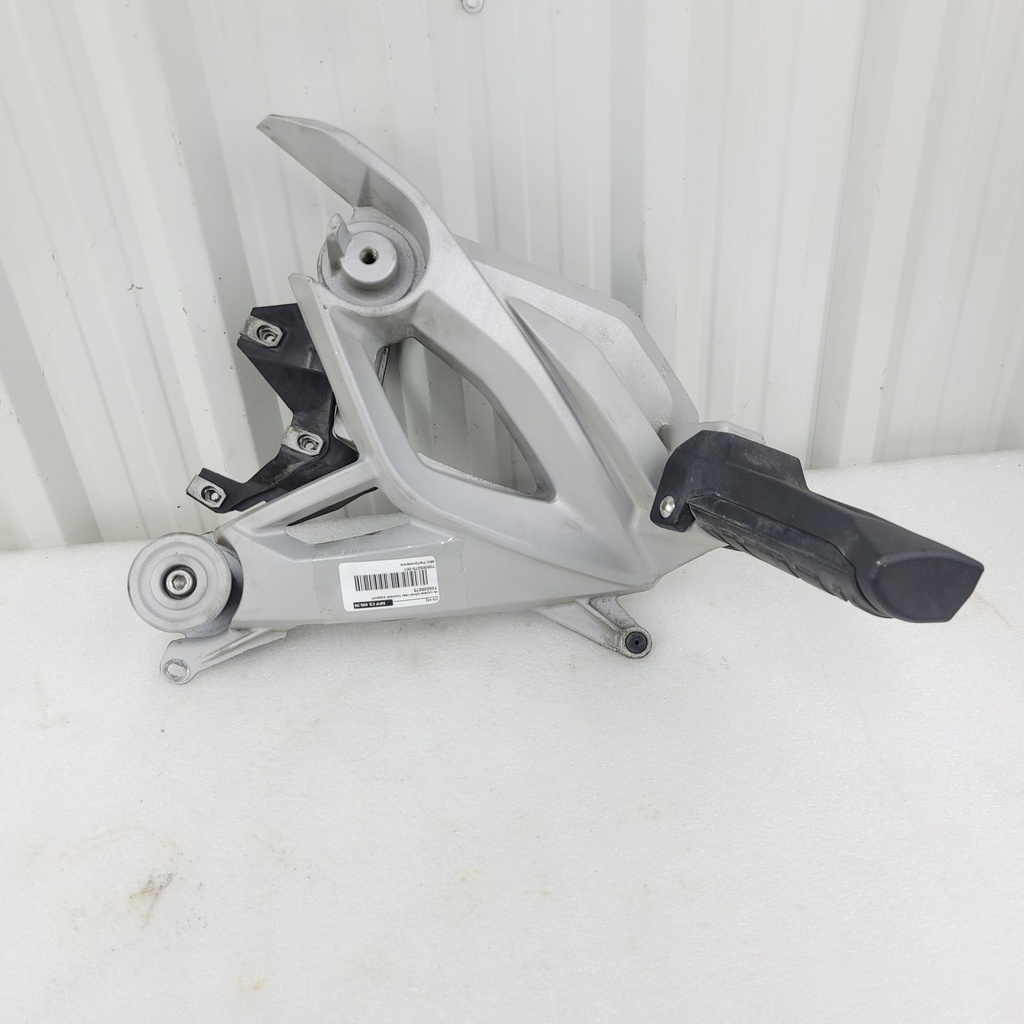 rh crystal silver rear footrest support