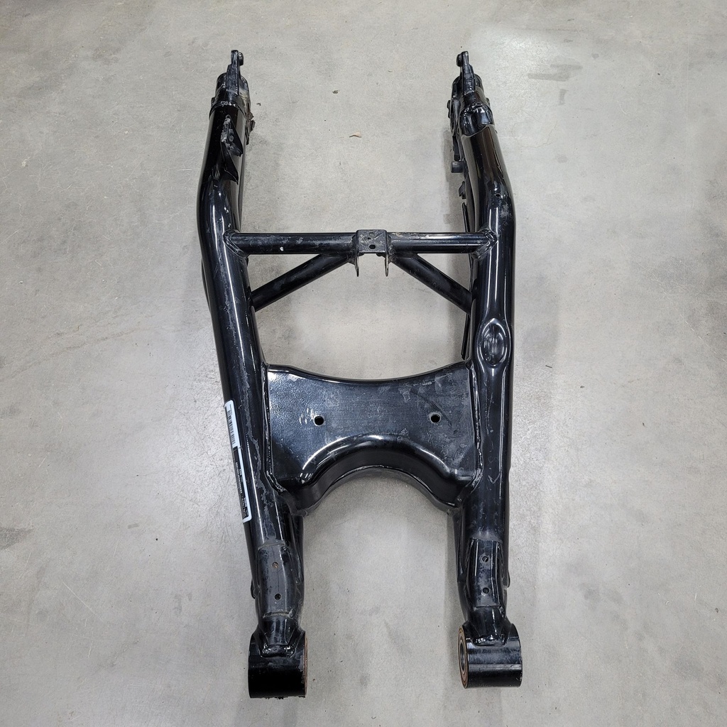 (new ref. 706002313) deep black swing arm package-std