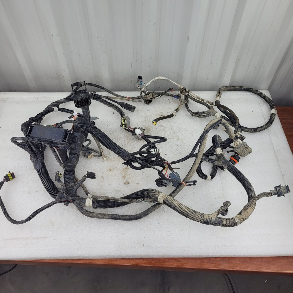 harness-main,spmn 570 6x6
