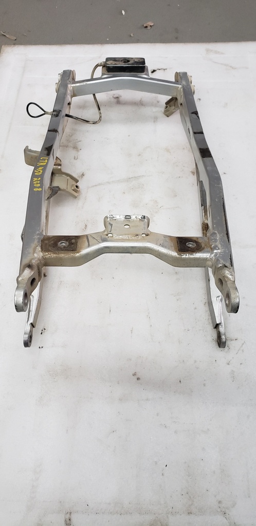 RAIL, SEAT (SILVER) - 41200-45G10-YD8 SUZUKI