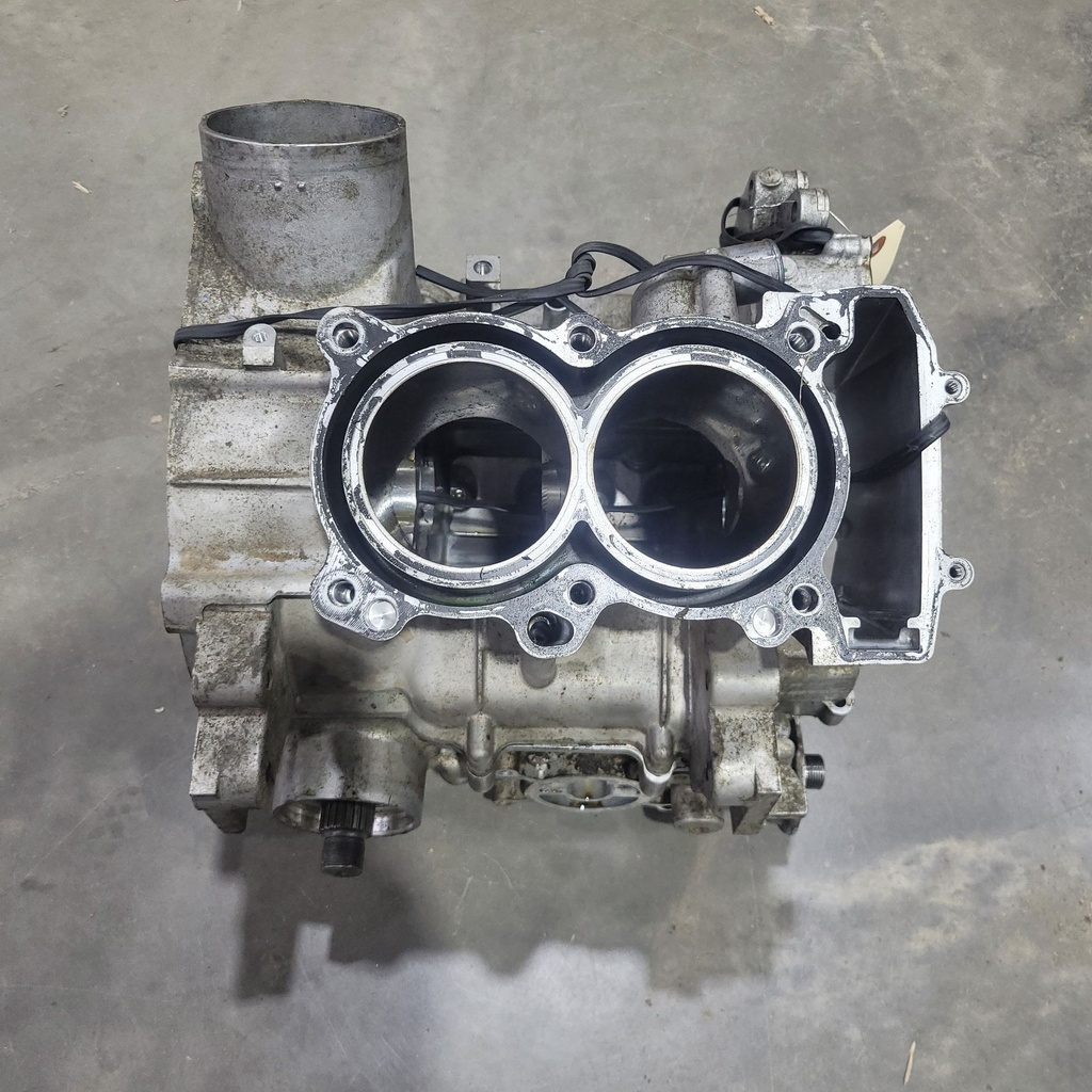 (new ref. bg4-e5100-09-00) crankcase assy