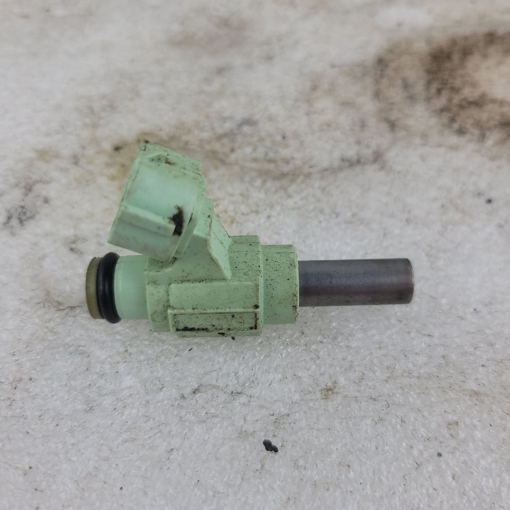 (new ref. bg4-13761-11-00) . .injector