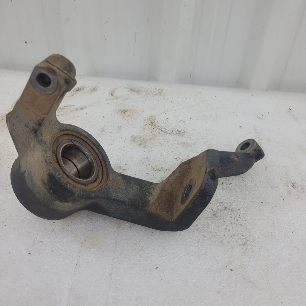 (new ref. 705400817) lh knuckle 650, 800