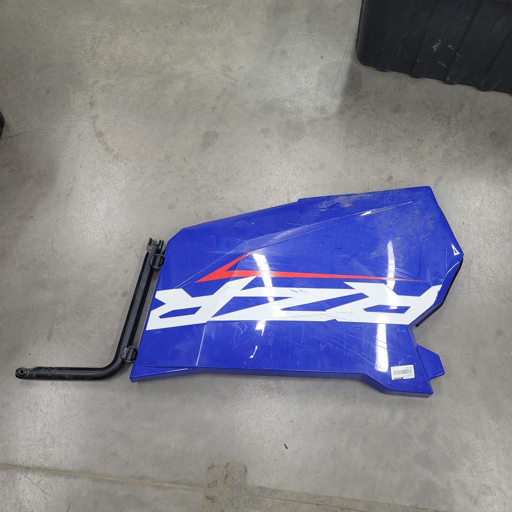 door skin,rh,nyl,pii blu nm