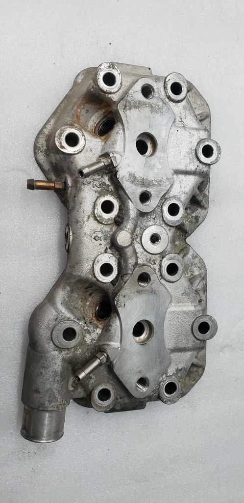 Head Cylinder Cover - 420623296 ski doo