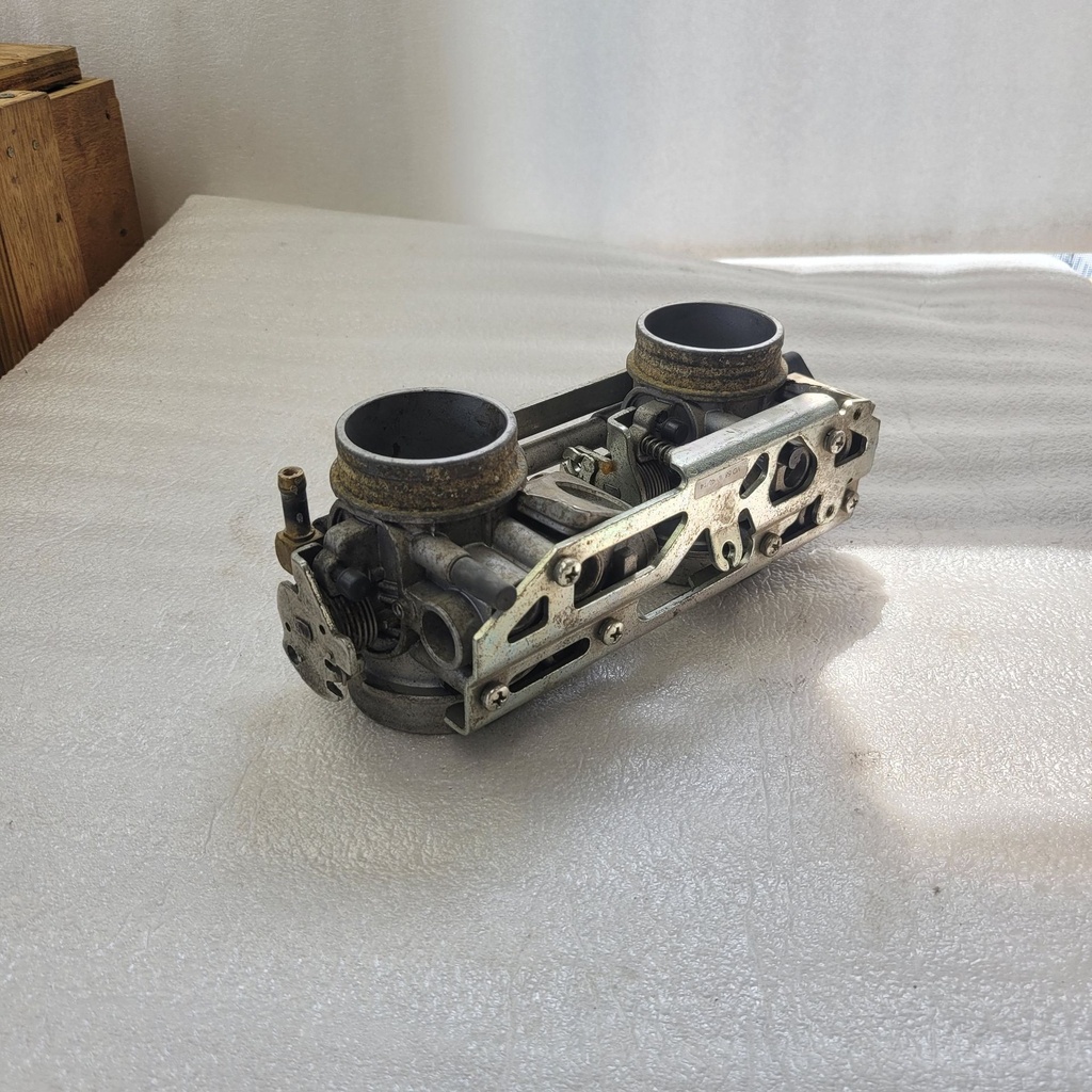 (new ref. 420889201) throttle body