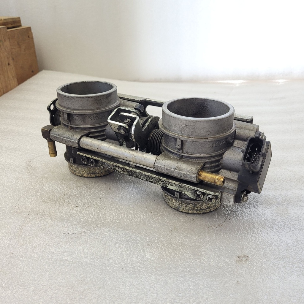 (new ref. 420889202) throttle body