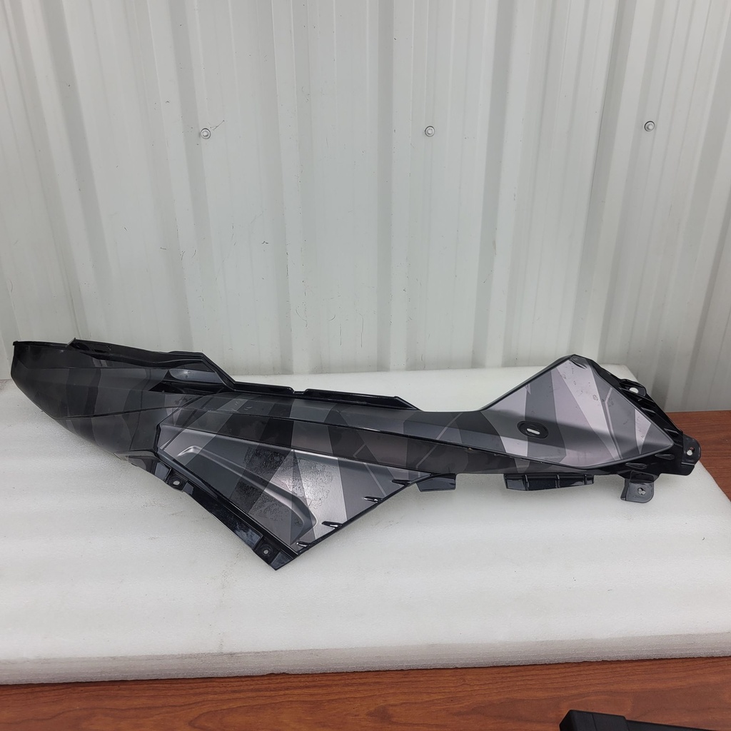 lh rear hood model timeless black metallic