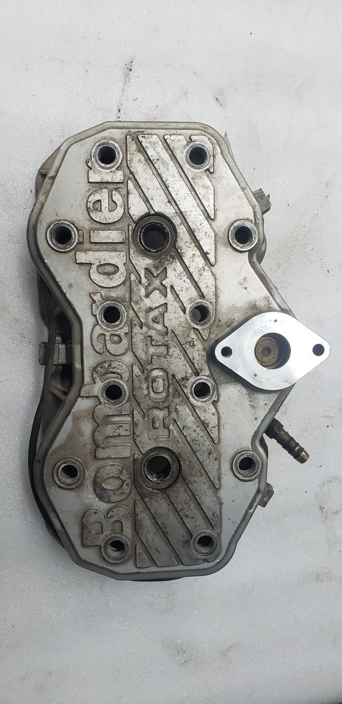 CYLINDER HEAD COVER