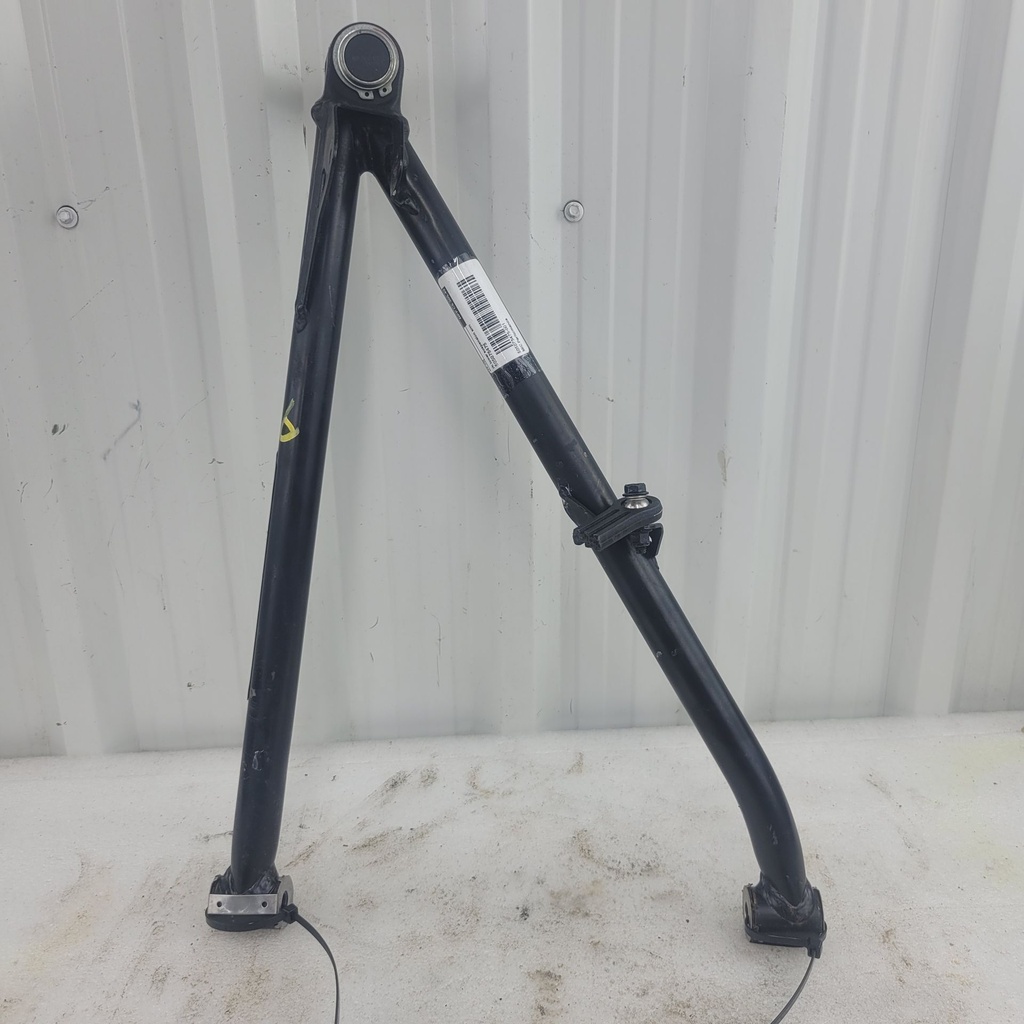 rh lower suspension arm