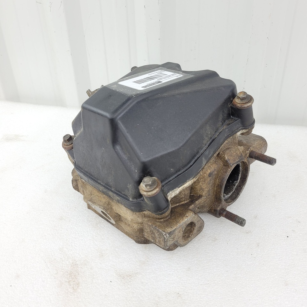 cylinder head assy. rear head on zforce