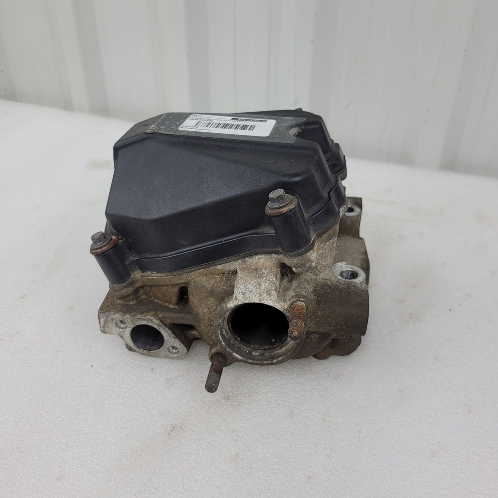 cylinder head 2 front head on uforce