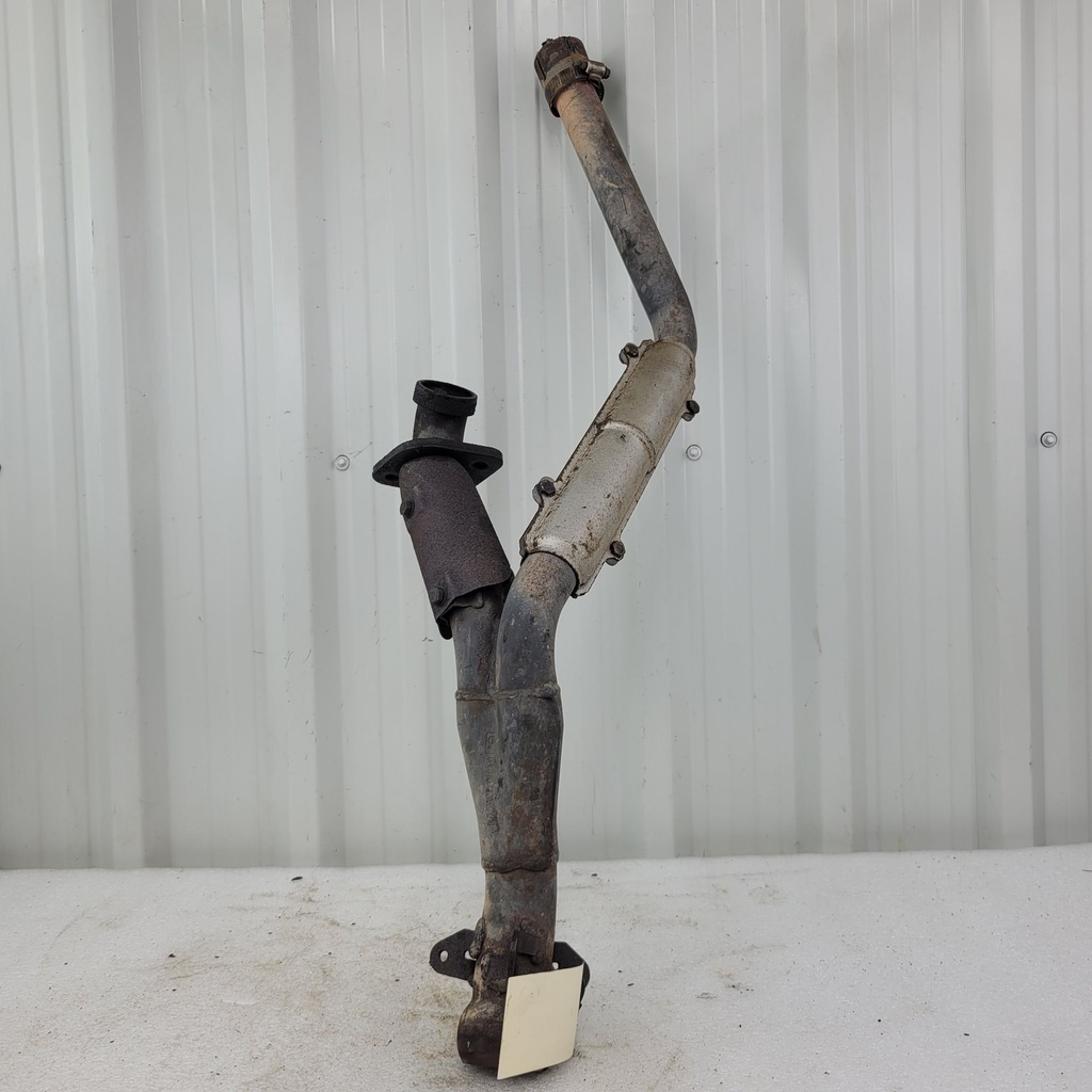 middle exhaust pipe assy.