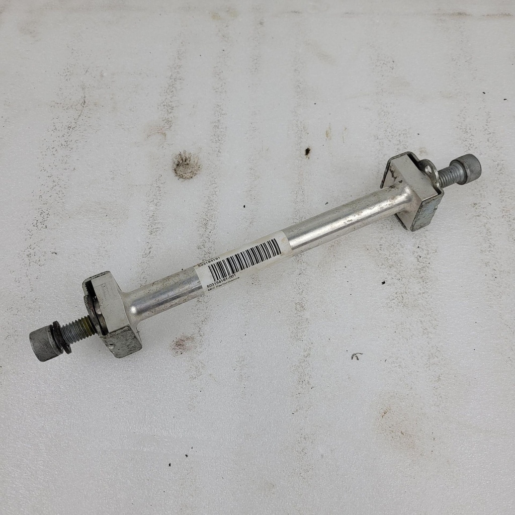 [503194161-001] Cam Axle