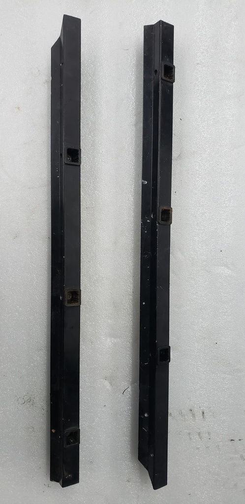 mount, rack - right