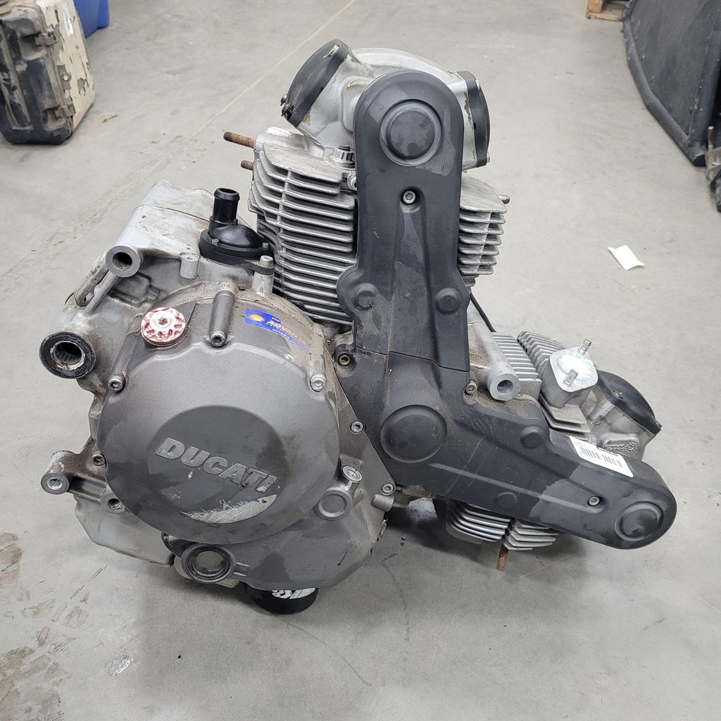 [22522452D-001] complete half-crankcases pair