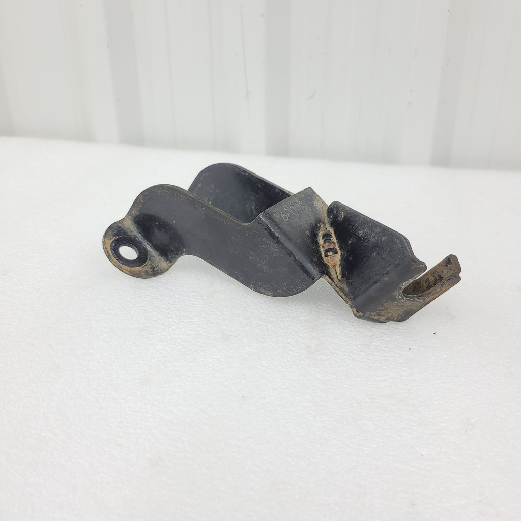 shift cable bracket, black