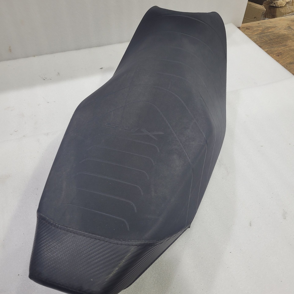 seat cover model black