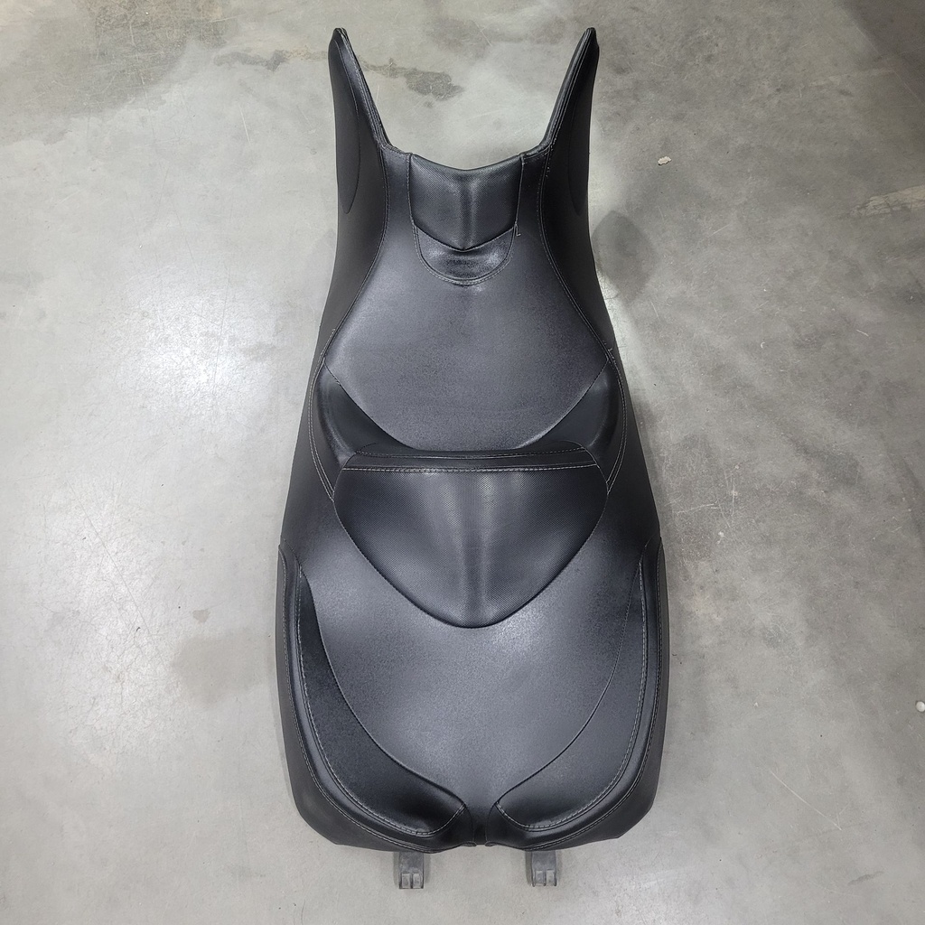 (new ref. 708001659) seat ass'y