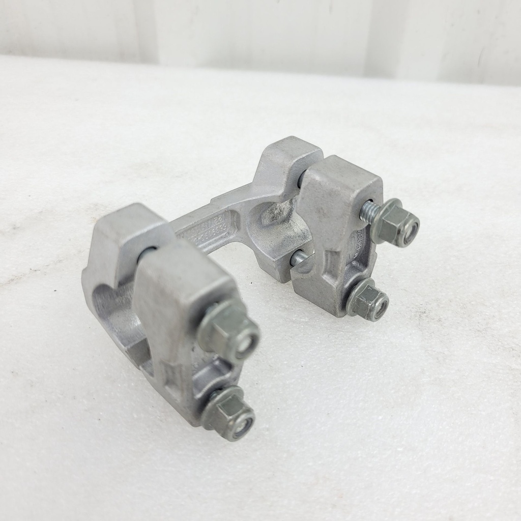 Upper Clamp-Handle Bar RMK SP Slash Pro Patriot Khaos 850 650 9R